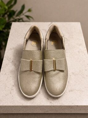 joy Soft Gold 100% Leather Slip-On Bow Sneakers
